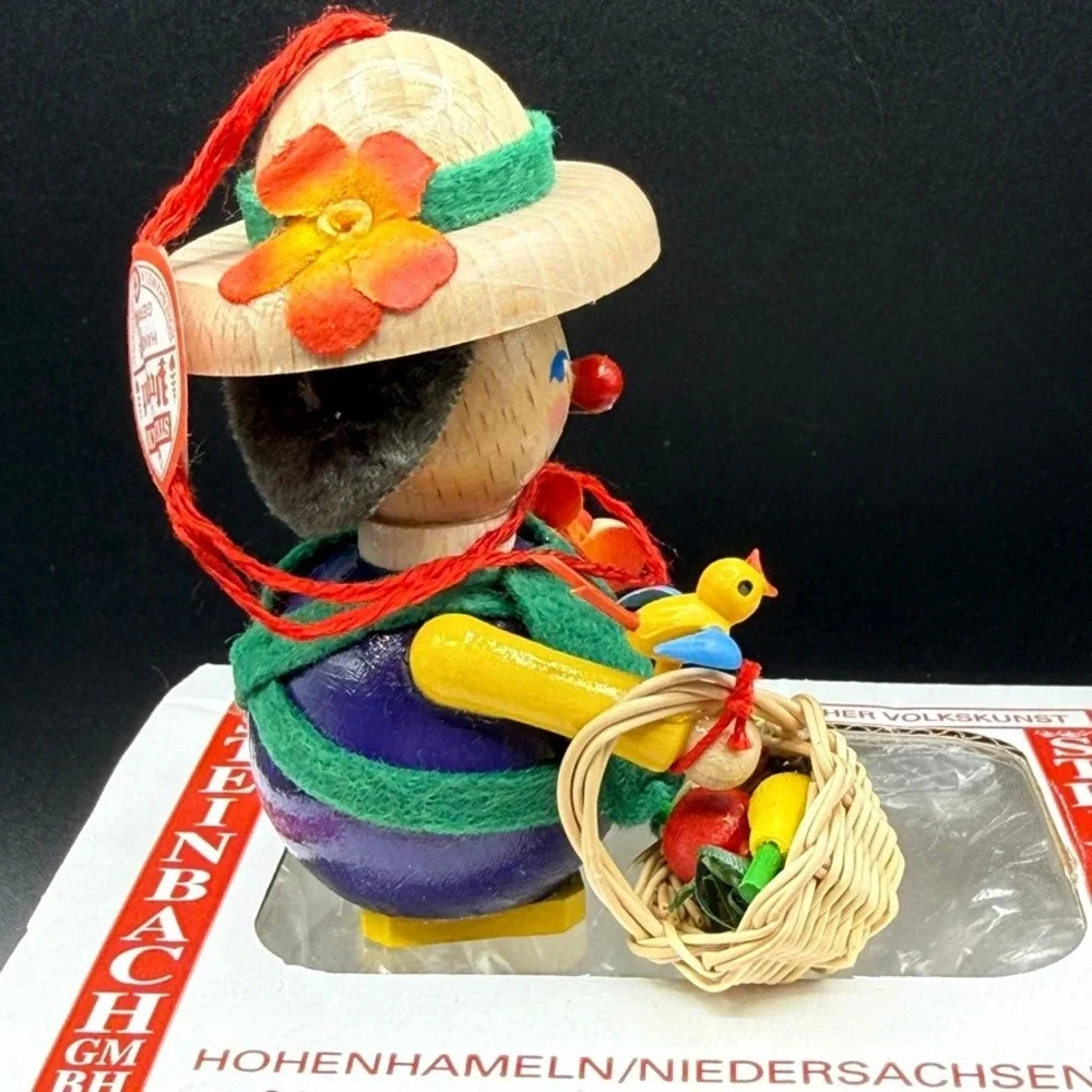 Vintage Steinbach Ornament Gardener Wooden Hand Painted Bird Flower‎ Cottage